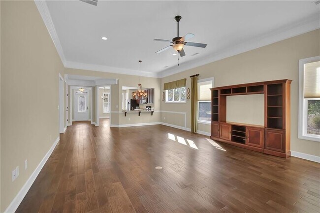 Building Photo - 3708 Majestic Oak Dr SW