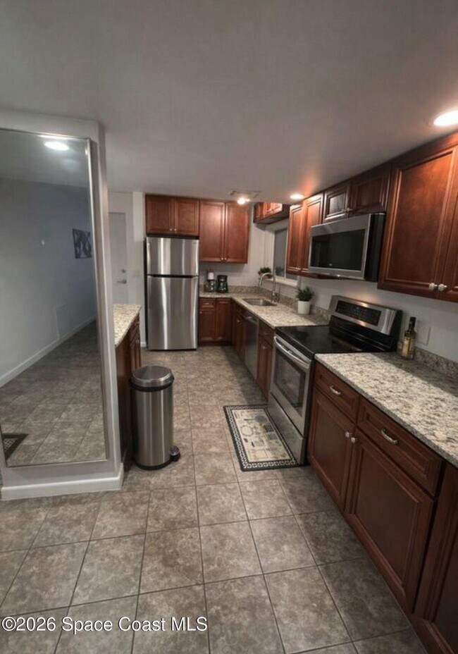 Building Photo - 3901 Dixie Hwy NE