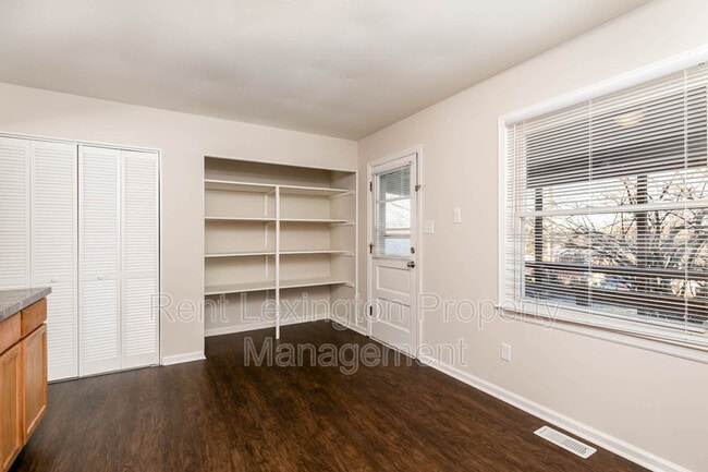 Building Photo - 145 Newcastle St