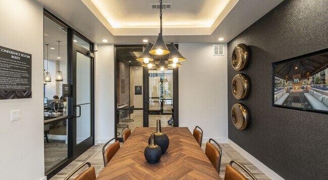 Building Photo - Beautiful Studio Home! Great Savings!