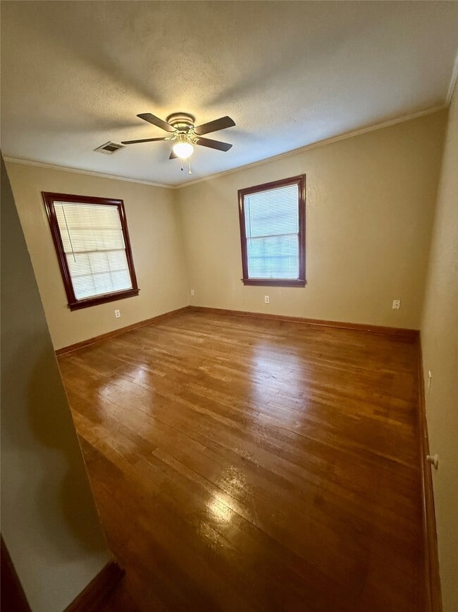 Building Photo - 4614 44th St