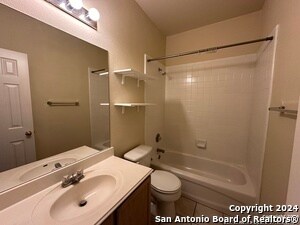 Building Photo - 13631 Auburn Oaks
