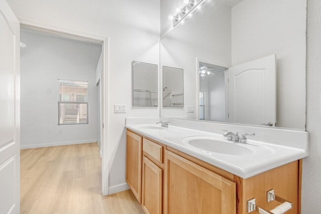 Building Photo - 2-Bed, 2-Bath Condo with Rare Feature-Both Bedrooms Include Attached Bathroom