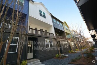 Building Photo - 510 Zeal St SE