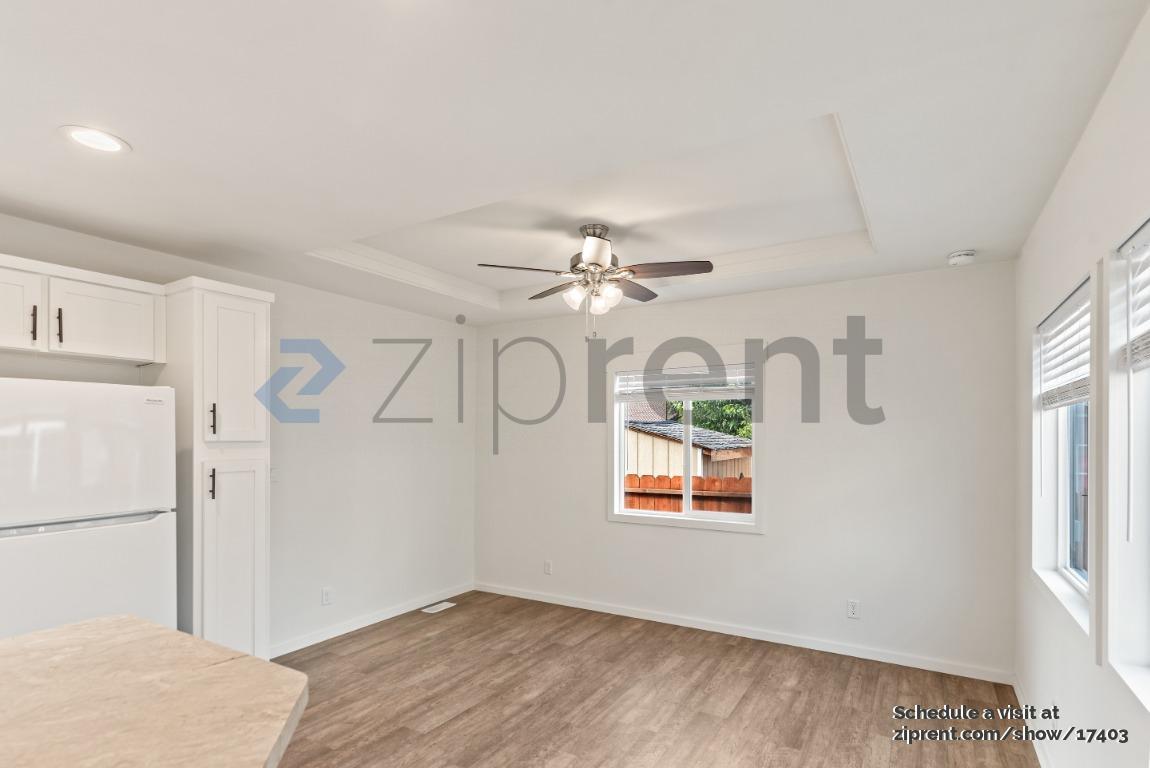 Building Photo - 1291 Stardust Way