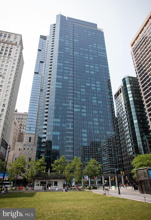 Building Photo - 1414 S Penn Square