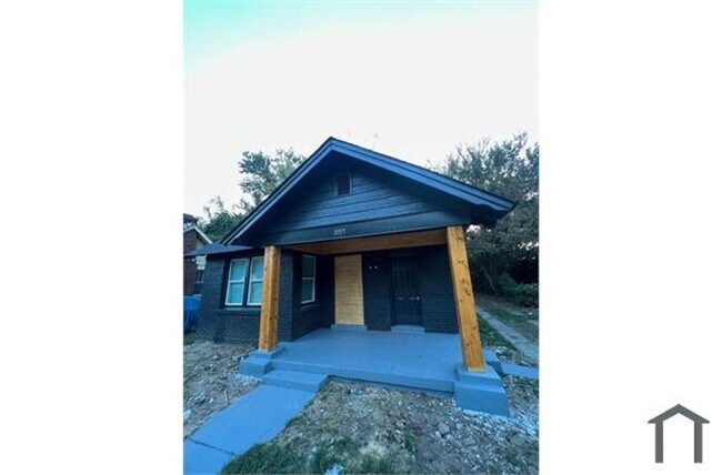 Primary Photo - NO SECURITY DEPOSIT! New Rental Opportunit...