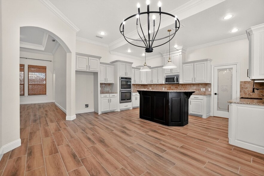 Building Photo - 5512 Casa Grande Trail