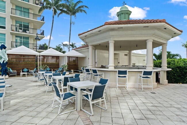 Building Photo - 600 W Las Olas Blvd