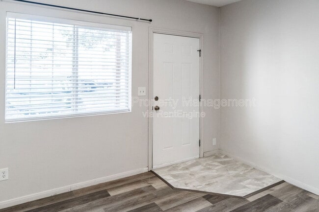 Building Photo - 227 E Ermina Ave