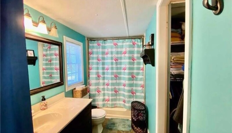 Building Photo - 148 Pine Tree Path