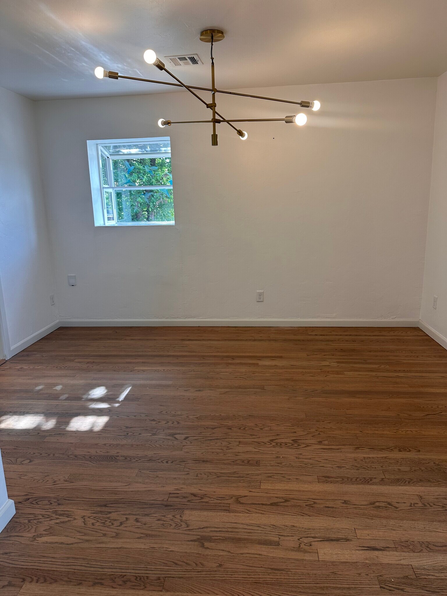 Building Photo - 708 NW 51st St