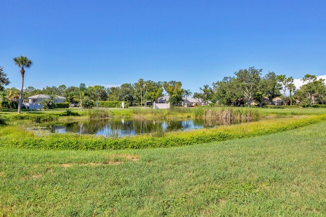 Building Photo - 796 Tartan Dr