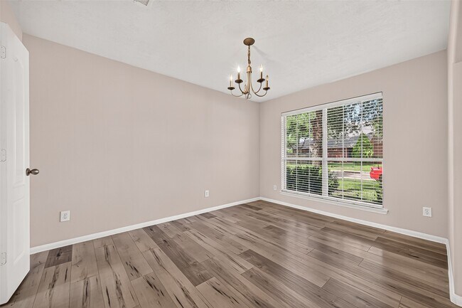 Building Photo - 24722 Garnet Shadow Ln