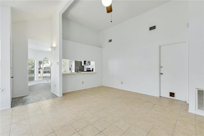 Building Photo - 16803 Pocono Dr