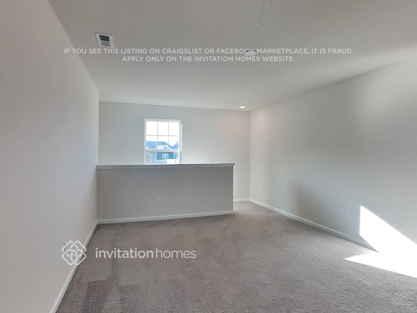 Building Photo - 2348 Pebble Close Ct