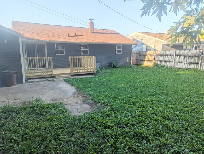 Building Photo - 2809 Wesleyan Ave
