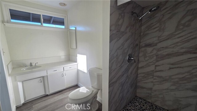 Building Photo - 1917 E Idahome St