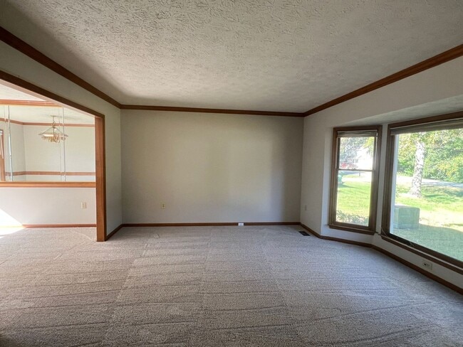 Building Photo - Single Family Corner Lot House located in ...