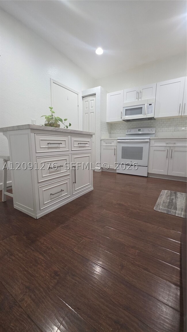 Building Photo - 8972 NW 54th St