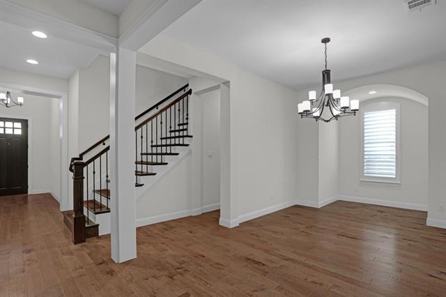 Building Photo - 1118 Maverick Dr