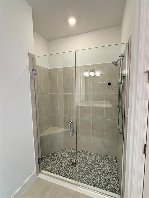 Building Photo - 16117 Isola Pl