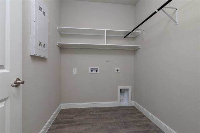 Building Photo - 2212 Gill Star Dr