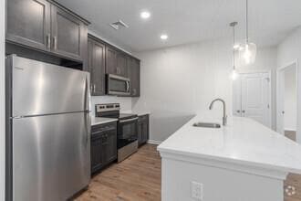 Building Photo - 430 Cambria St