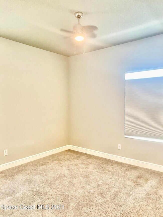Building Photo - 2715 Vuldarno Ln