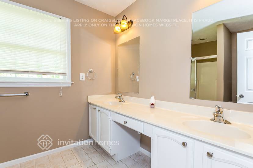 Building Photo - 4904 Shallow Creek Trail NE