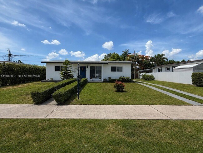 Building Photo - 11960 SW 186th St