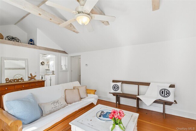 Building Photo - 3 Lincoln St