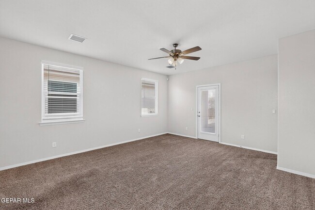 Building Photo - 12621 Cono Norte Dr