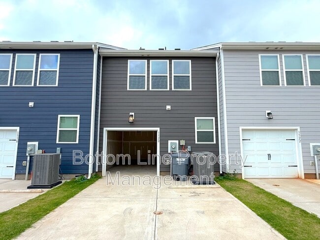 Building Photo - 1520 Cedar Tree Dr