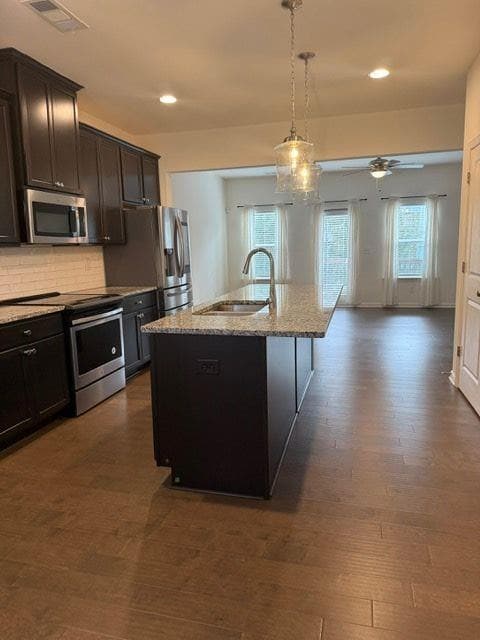 Building Photo - 959 Society Cir