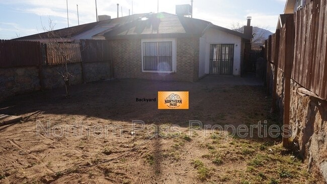 Building Photo - 6069 Bridalveil Dr