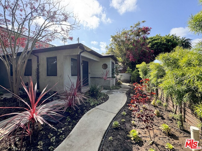 Primary Photo - 1116 Chelsea Ave
