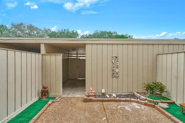 Building Photo - 2308 Winrock Blvd