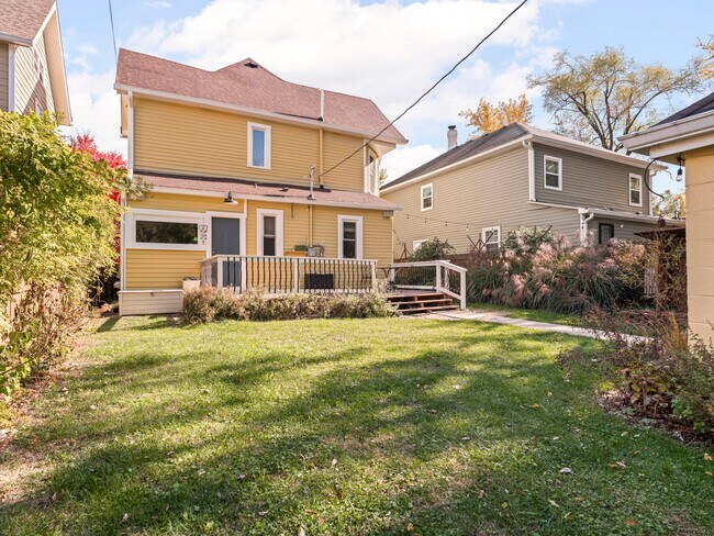 Building Photo - 622 N Hamilton Ave