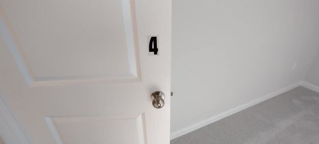 Building Photo - Room in Townhome on Castle Loch Lane