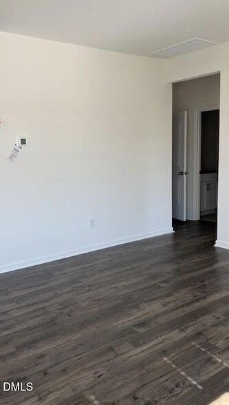 Building Photo - 852 Bullhorn Dr