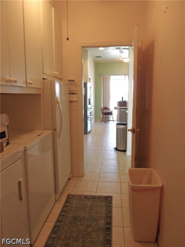 Building Photo - 13011 Silver Sands Dr