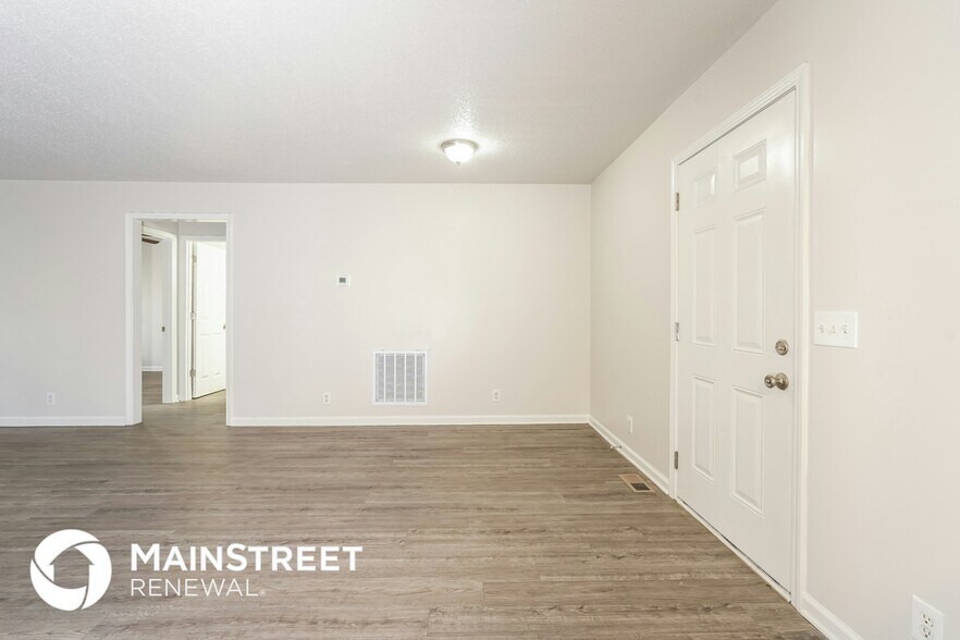 Building Photo - 1634 N Hamilton St