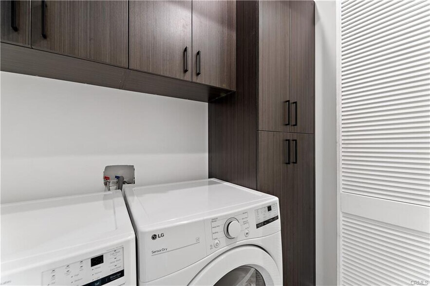 Building Photo - 11860 W Flower Ln