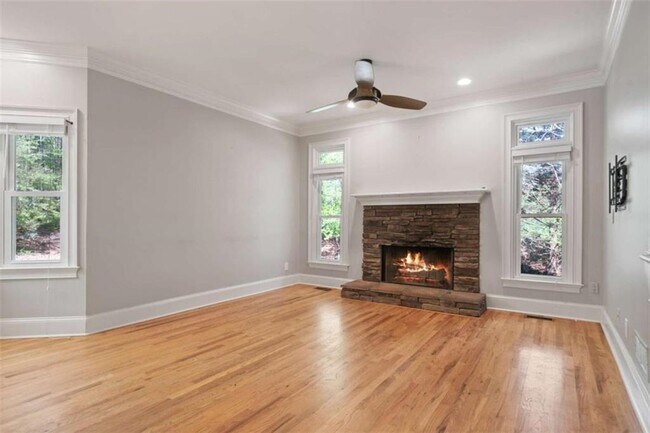 Building Photo - 1230 Old Home Pl Ct