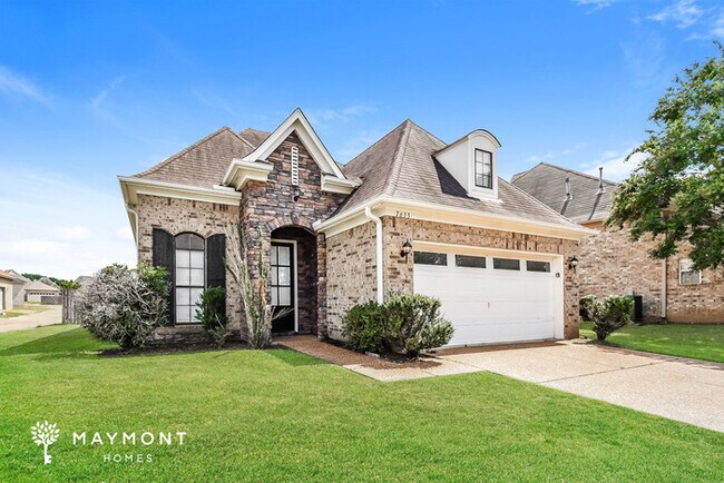 Building Photo - Charming and Unique 3-Bedroom Home