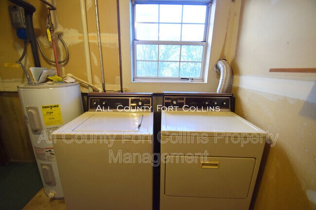 Building Photo - 1813 Belmar Dr