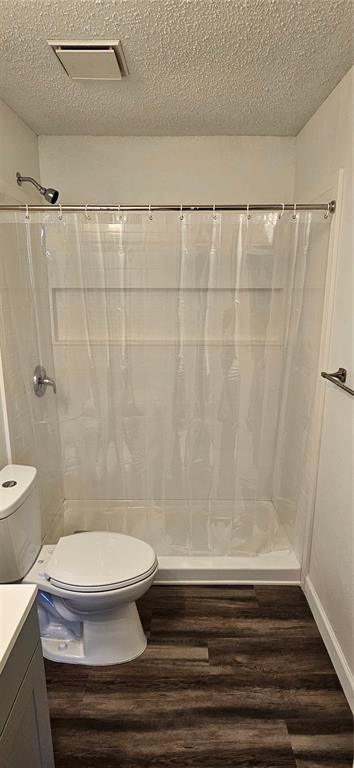 Building Photo - 38101 10th Ave