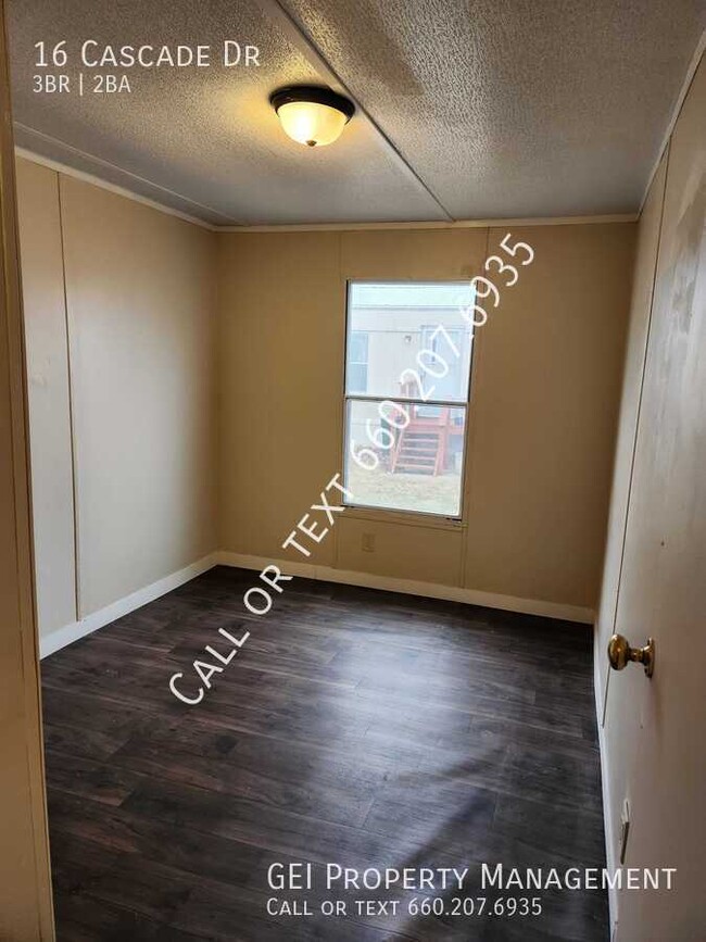Building Photo - 16 Cascade Dr