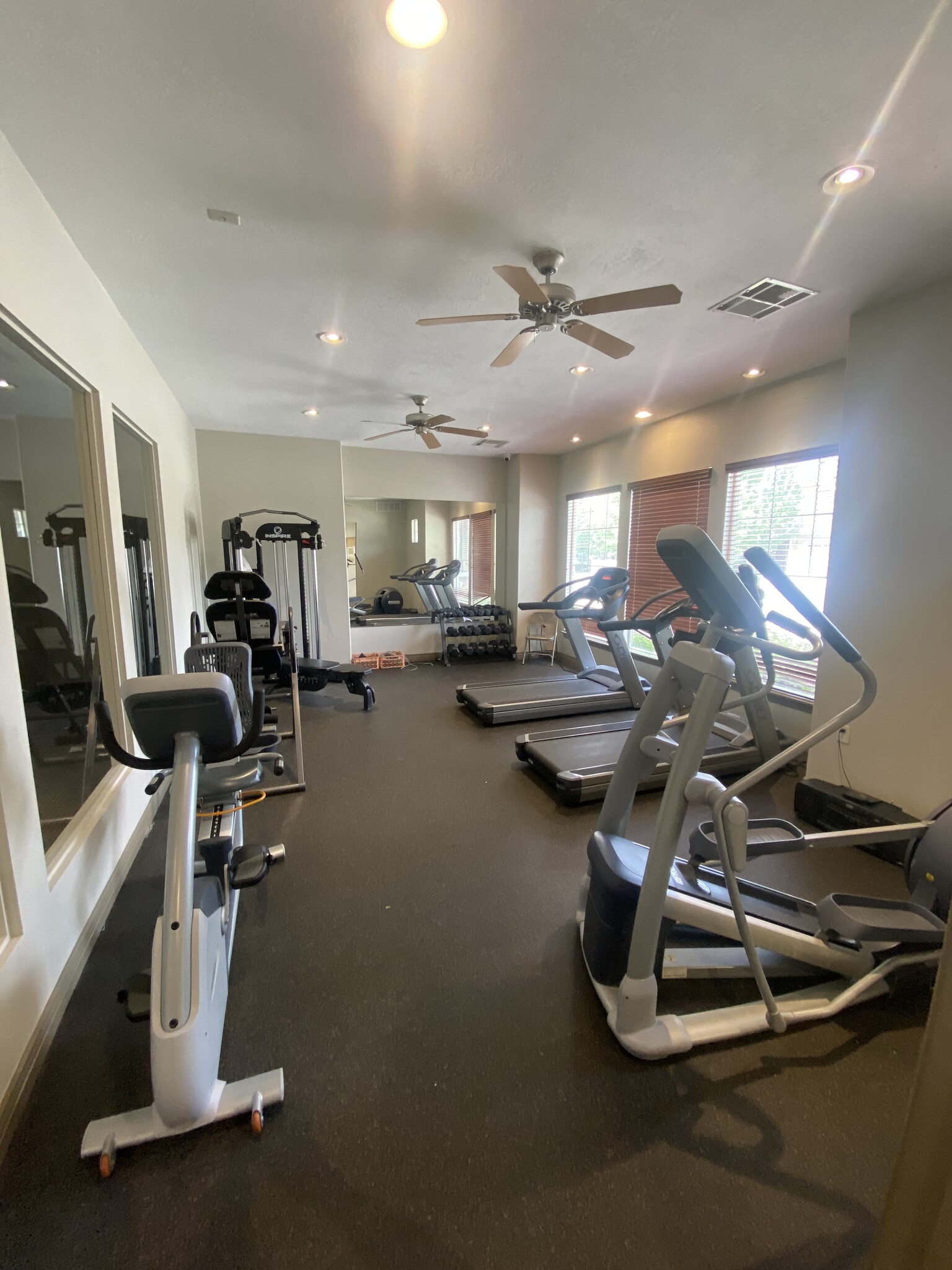 Community Gym - 753 W Club Oaks Dr